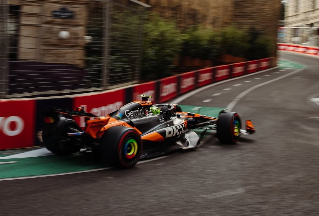 EL3 à Bakou : Norris domine devant Verstappen et Piastri dans des conditions piégeuses