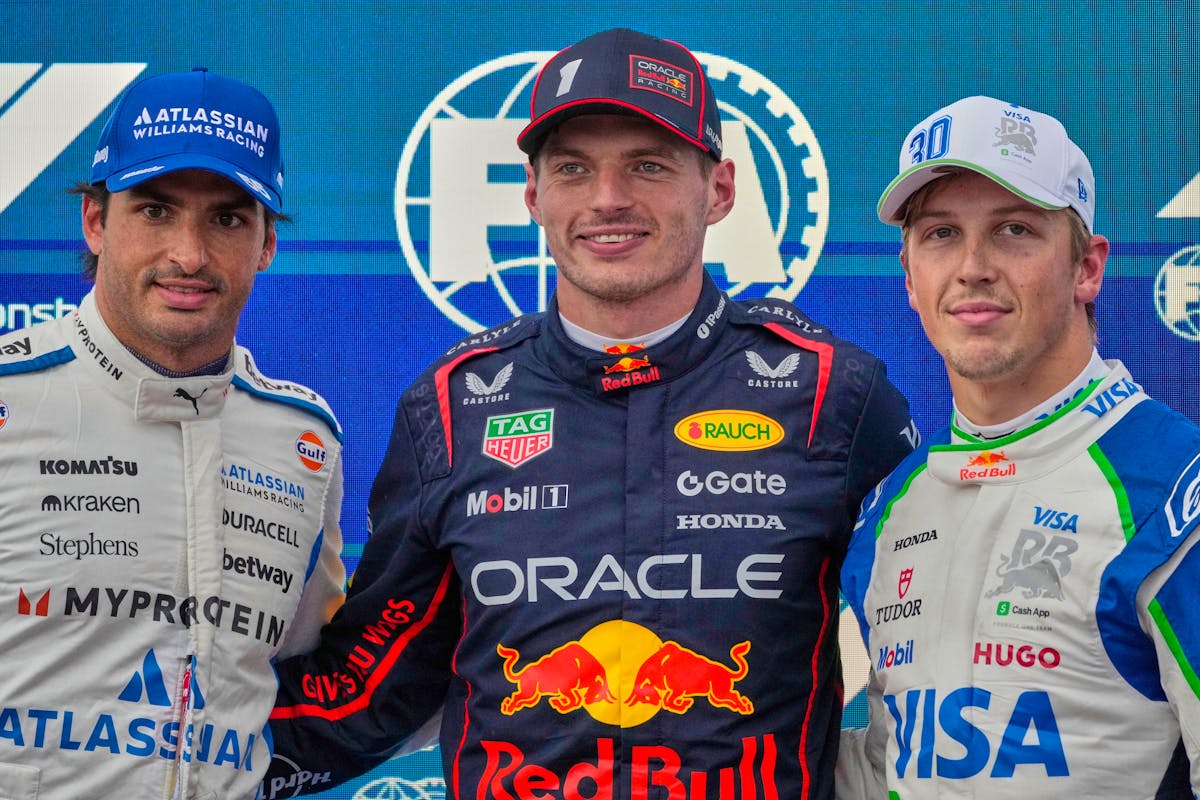 Verstappen décroche la pole à Bakou au terme de qualifications chaotiques