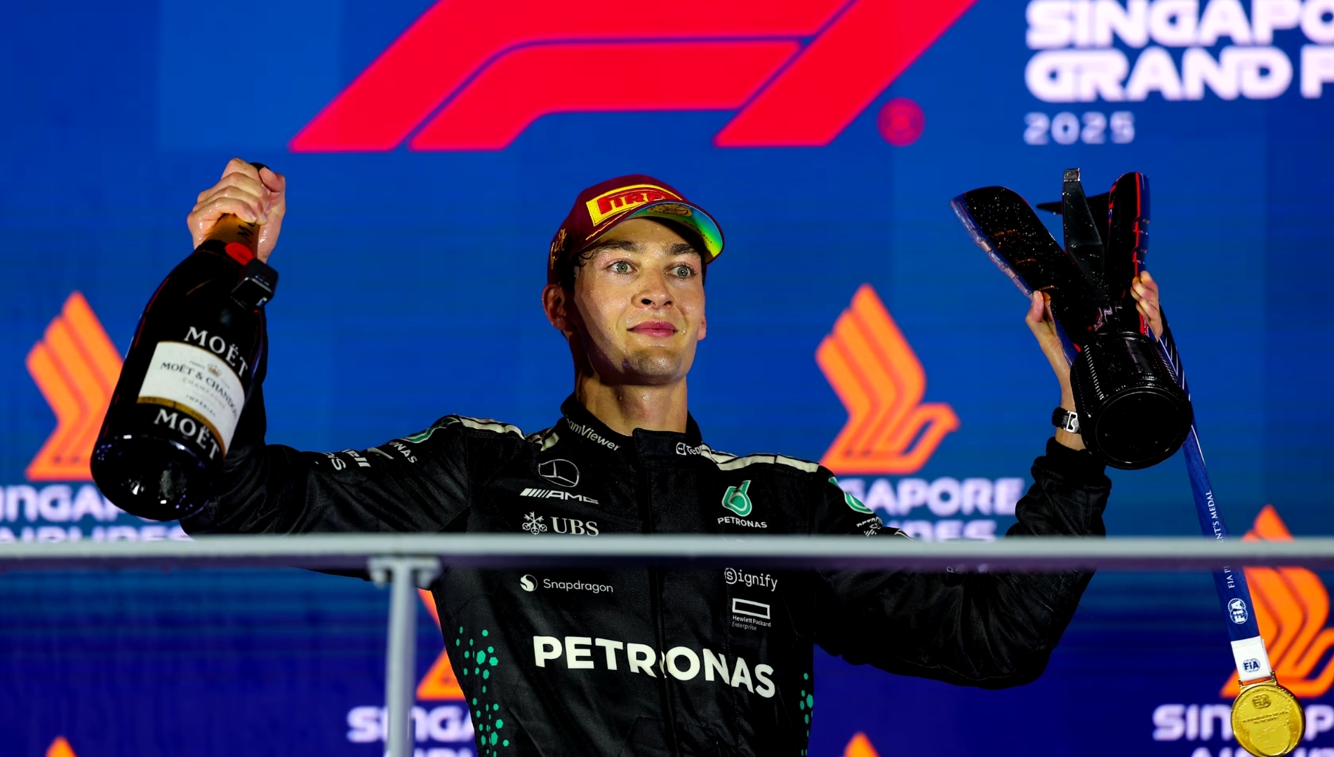 Russell remporte la victoire à Singapour et McLaren s’adjuge le titre constructeurs au terme d’un duel tendu entre Norris et Piastri