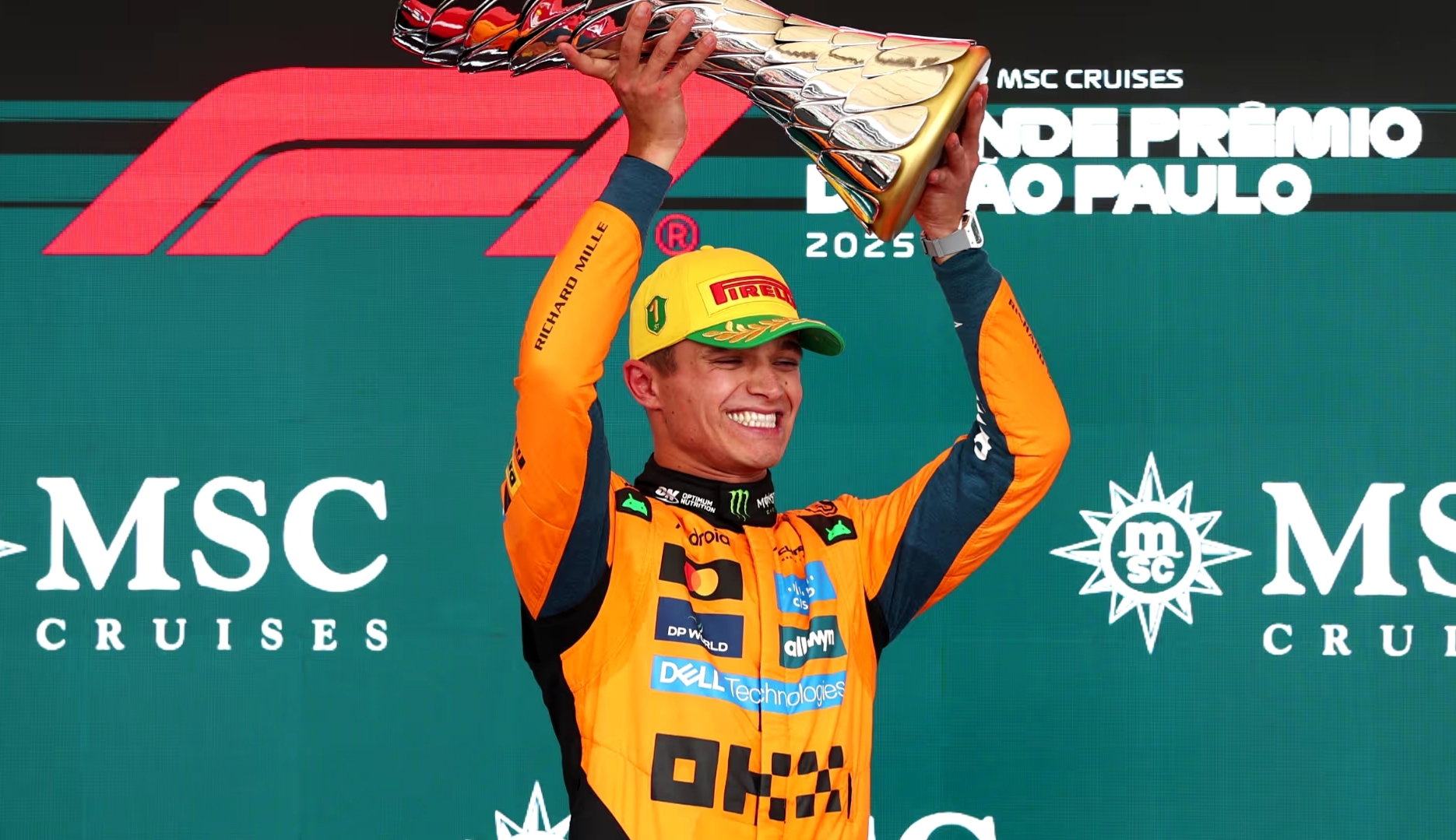 Norris s’impose à São Paulo après une course folle : Antonelli héroïque, Verstappen sur le podium depuis la voie des stands