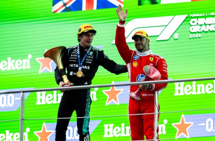 Antonelli entre dans l’histoire : première victoire en F1 et démonstration Mercedes en Chine. Premier Podium d'Hamilton en rouge.
